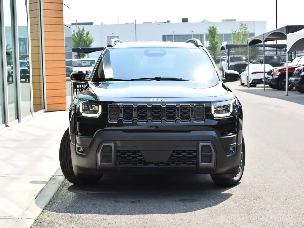 Jeep Cherokee 2026 photo 2