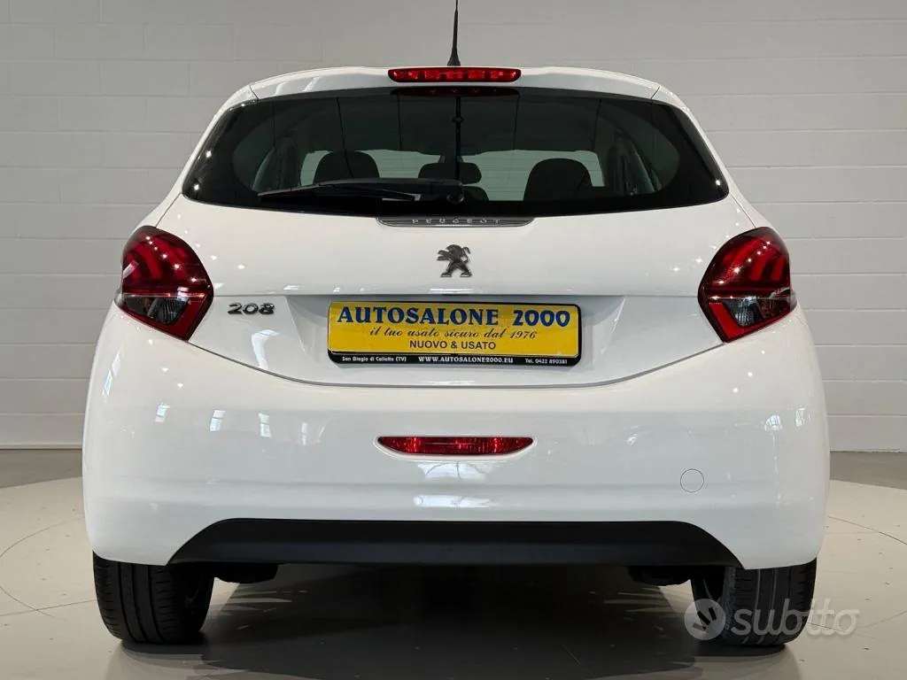 Peugeot 208 2018 photo 4