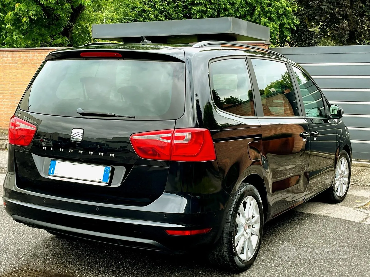 Seat Alhambra 2014 photo 4