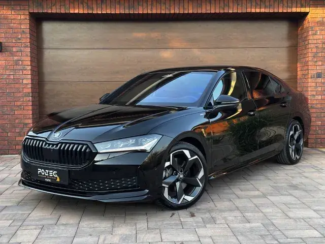 Skoda Superb 2025 photo 2