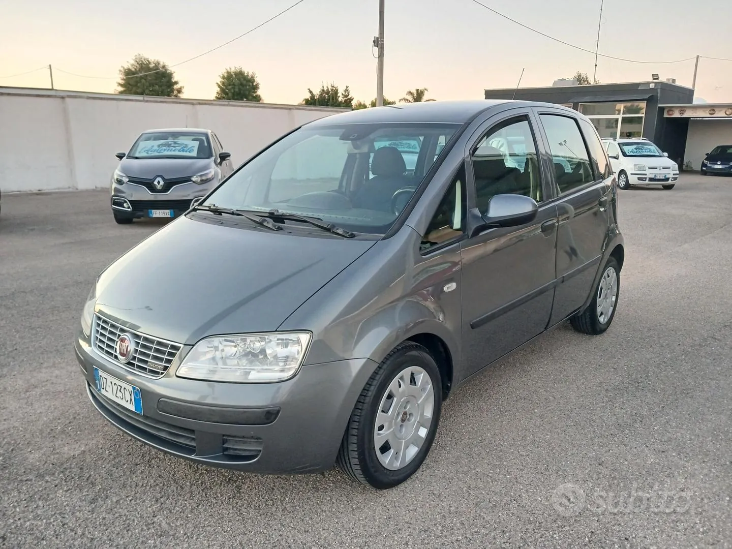 Fiat Idea 2009 photo 3