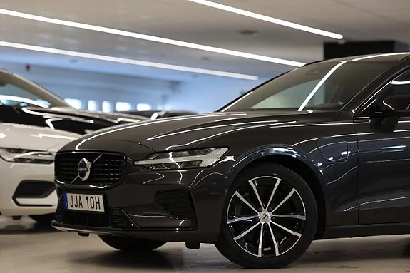 Volvo V60 2023 photo 5