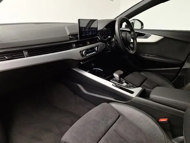 Audi A5 2023 photo 5