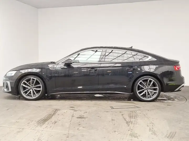Audi A5 2023 photo 4