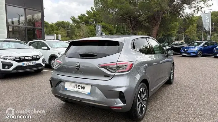 Renault Clio 2023 photo 5