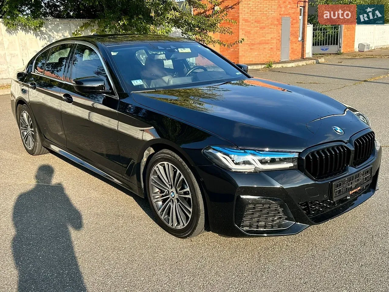 BMW 5 Series 2019 photo 5