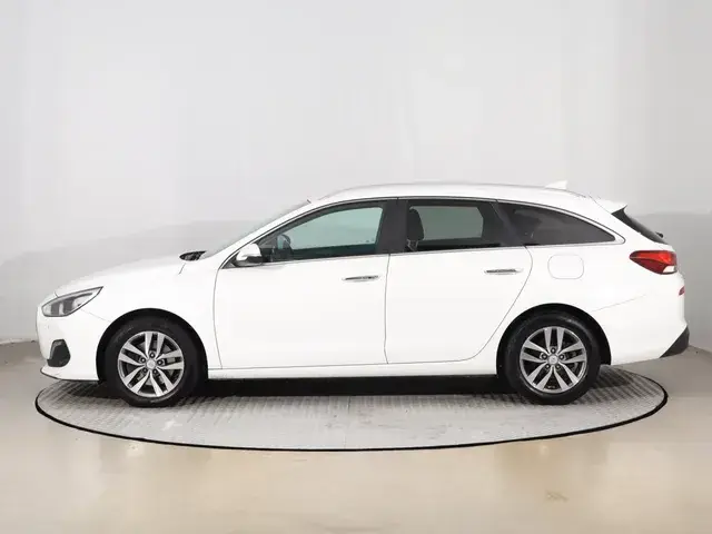 Hyundai I30 2018 photo 2