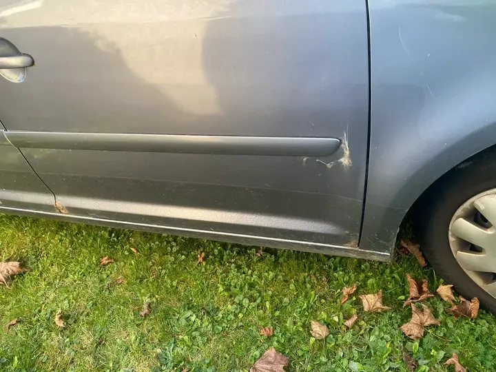 Volkswagen Touran 2004 photo 3