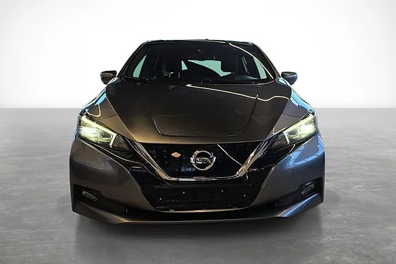 Nissan Leaf 2019 photo 2
