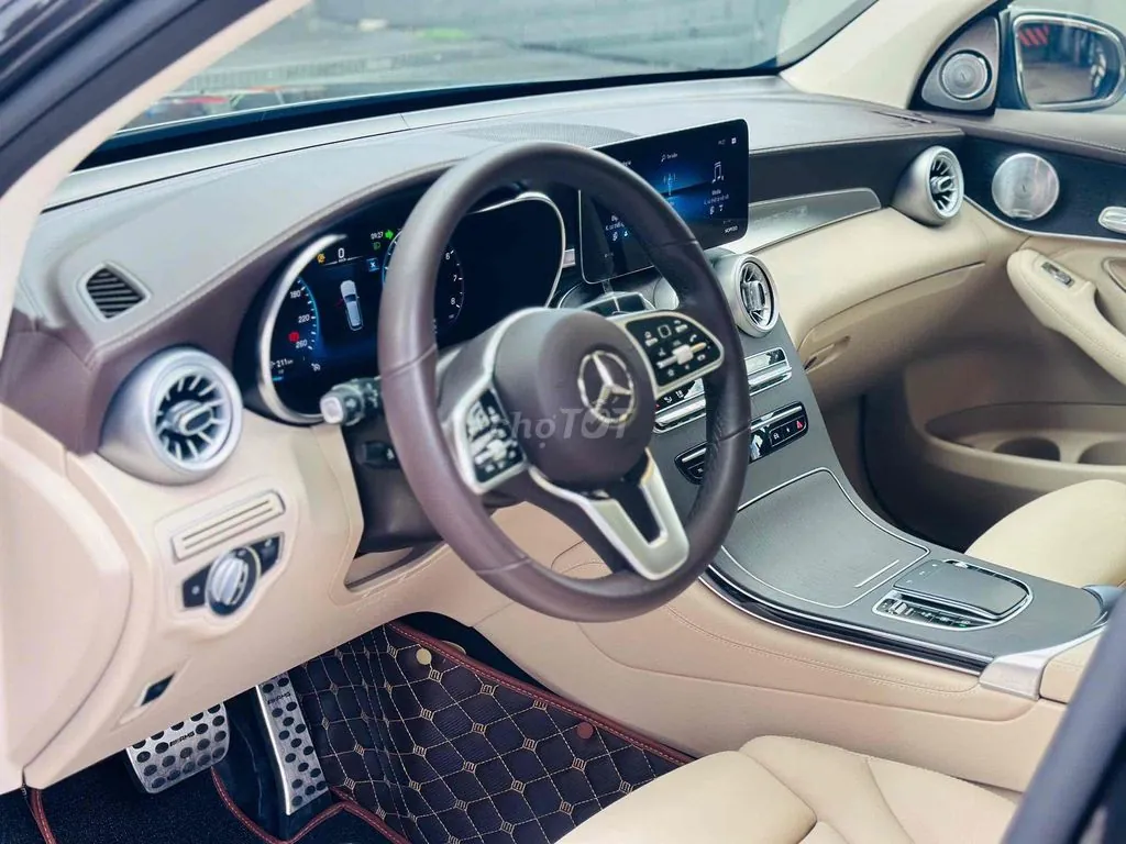 Mercedes-Benz Glc-Class 2020 photo 3