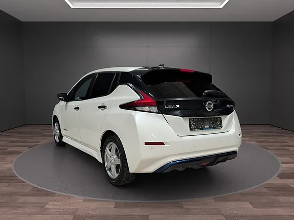Nissan Leaf 2018 photo 3