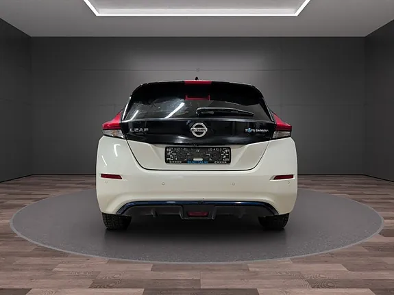 Nissan Leaf 2018 photo 4