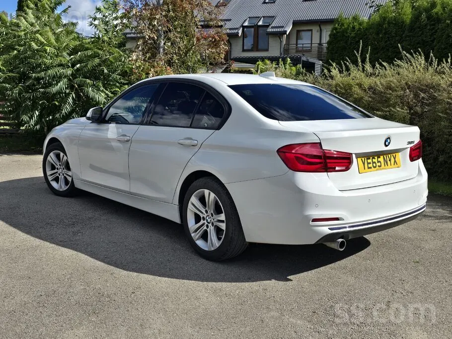 BMW 318Ti 2015 photo 3
