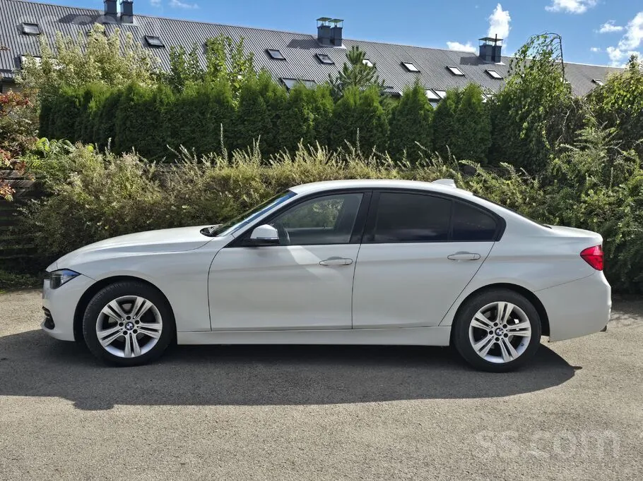 BMW 318Ti 2015 photo 2