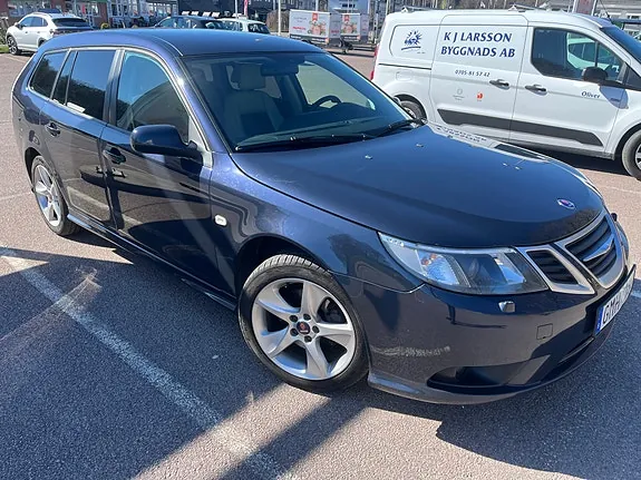 Saab 9-3 2011 photo 4