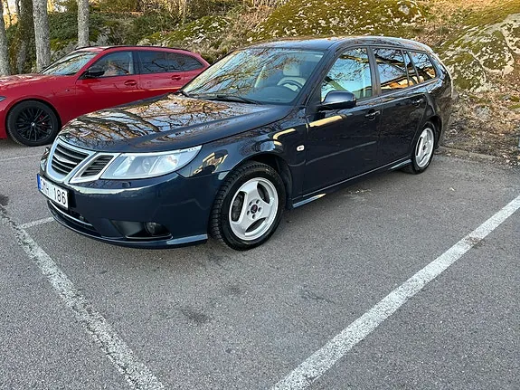Saab 9-3 2011 photo 5