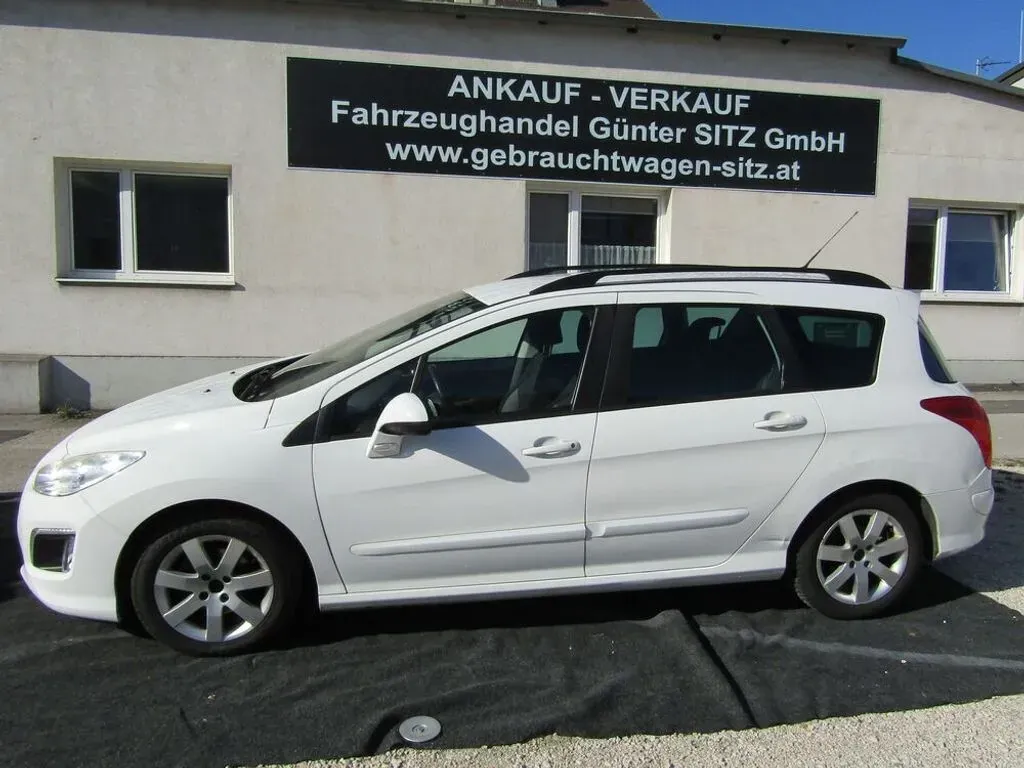 Peugeot 308 2013 photo 2