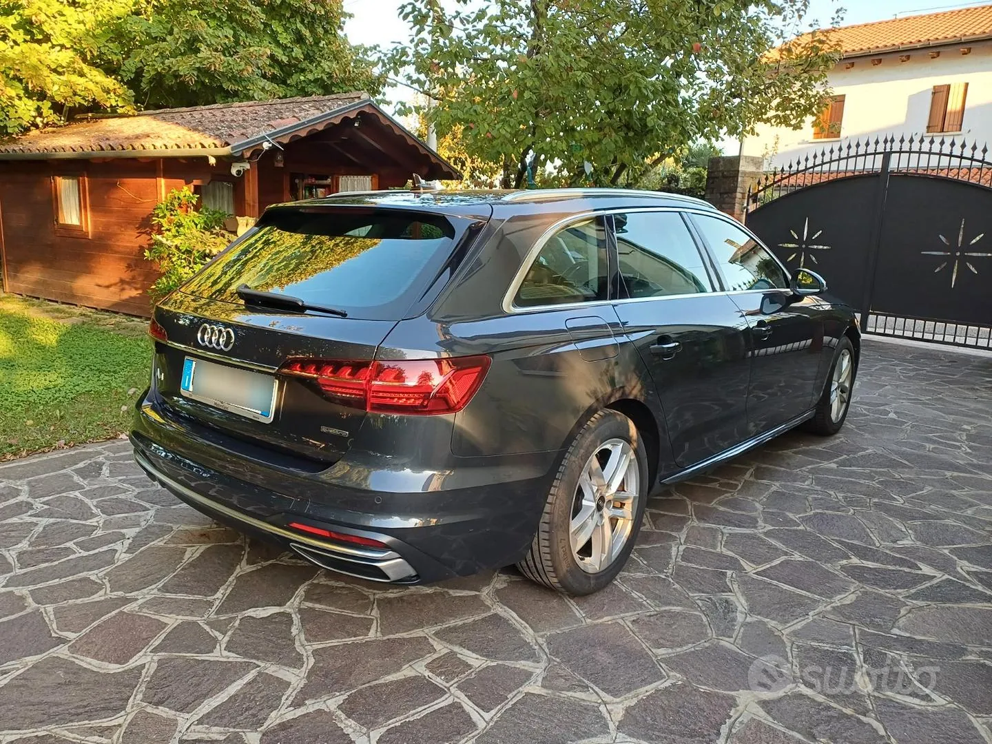 Audi A4 Avant 2022 photo 3
