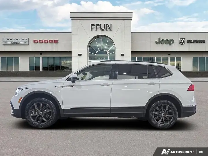 Volkswagen Tiguan 2024 photo 2