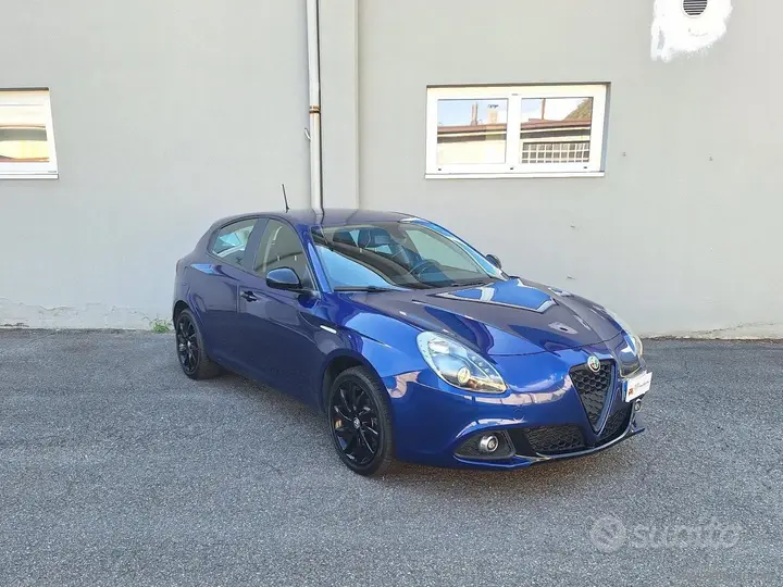 Alfa Romeo Giulietta 2017 photo 3