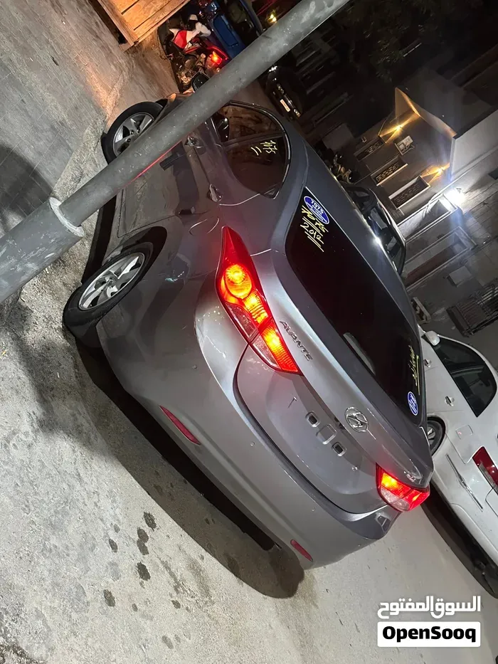 Hyundai Elantra 2012 photo 4