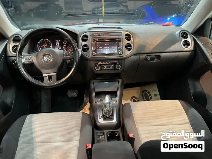 Volkswagen Tiguan 2012 photo 4