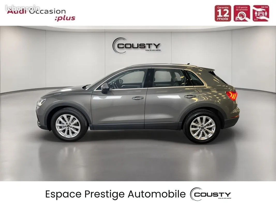 Audi Q3 2023 photo 2