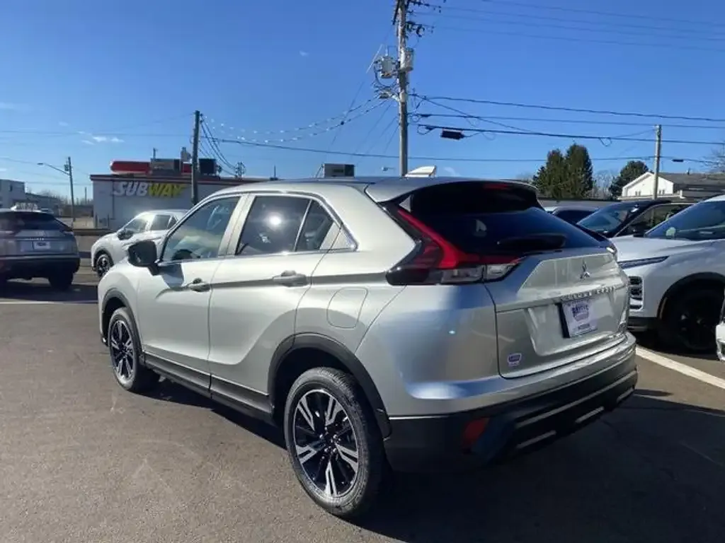 Mitsubishi Eclipse Cross 2026 photo 4