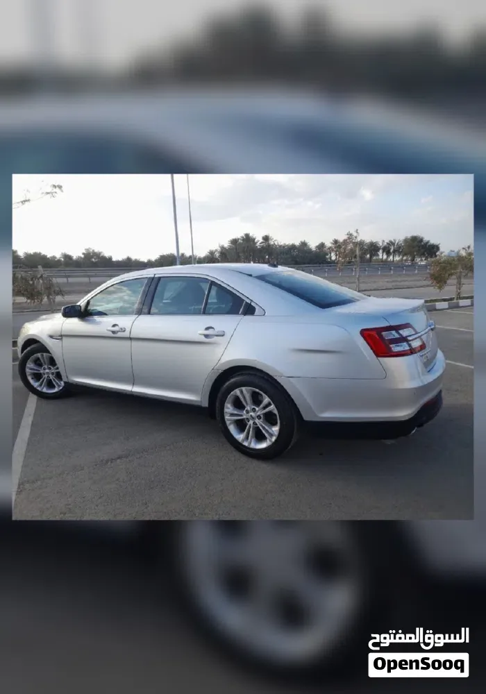 Ford Taurus 2017 photo 3