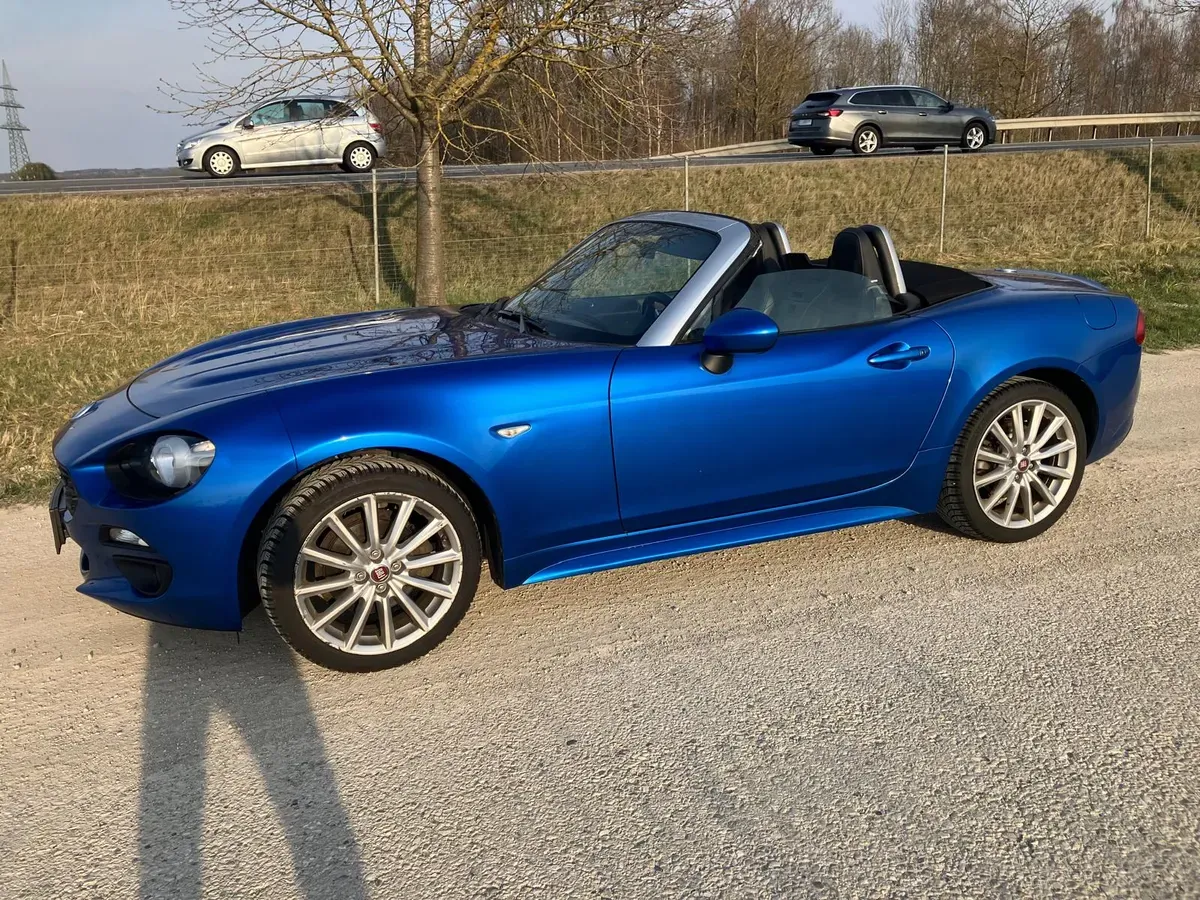 Fiat 124 Spider