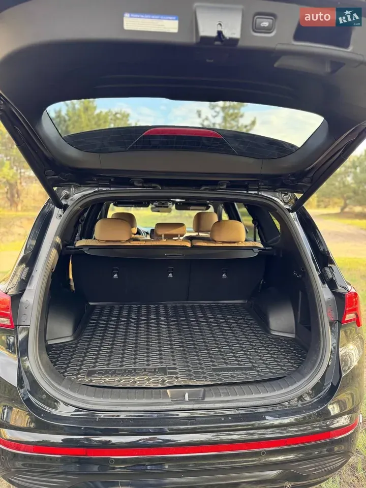 Hyundai Santa Fe 2023 photo 4