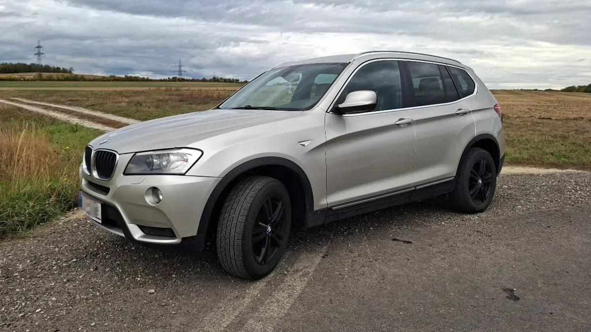 BMW X3 2013 photo 2