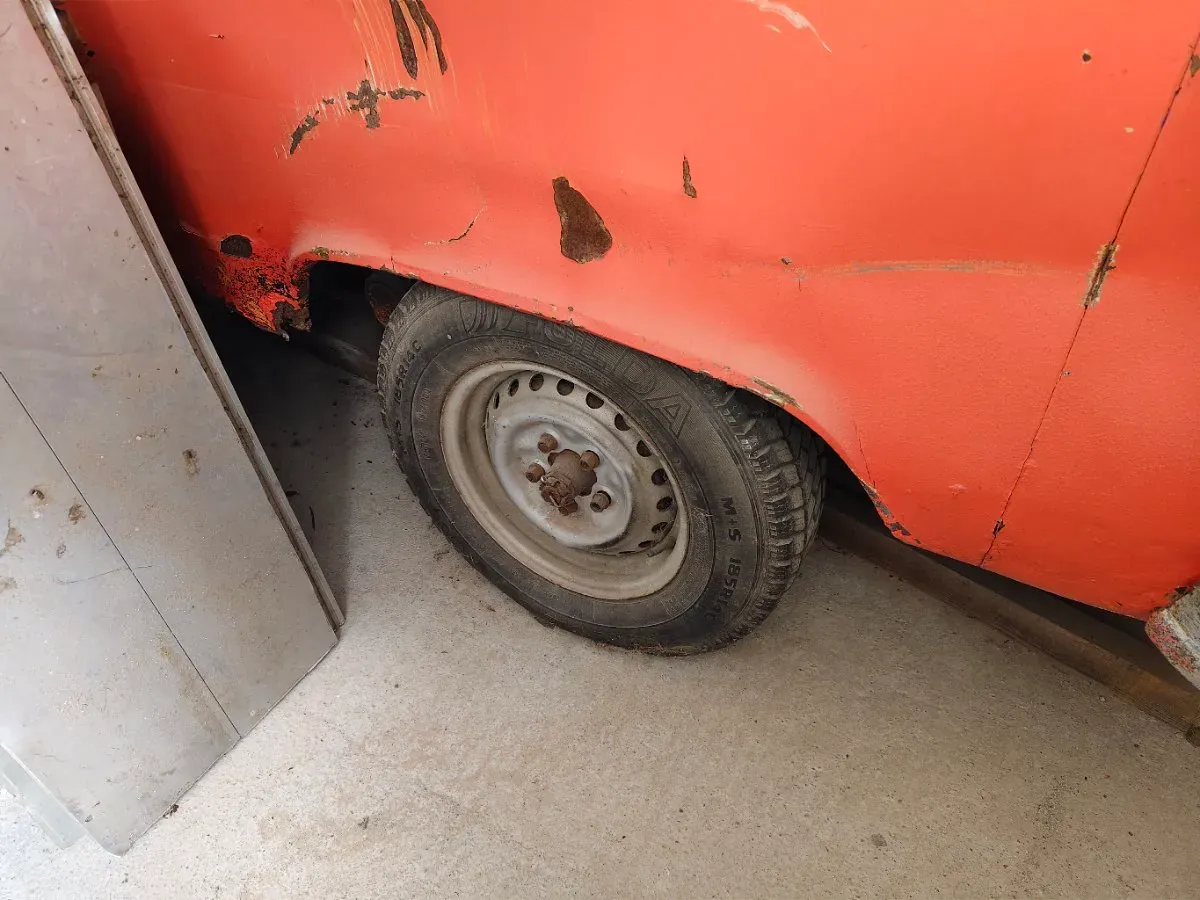 Volkswagen T2 1976 photo 3