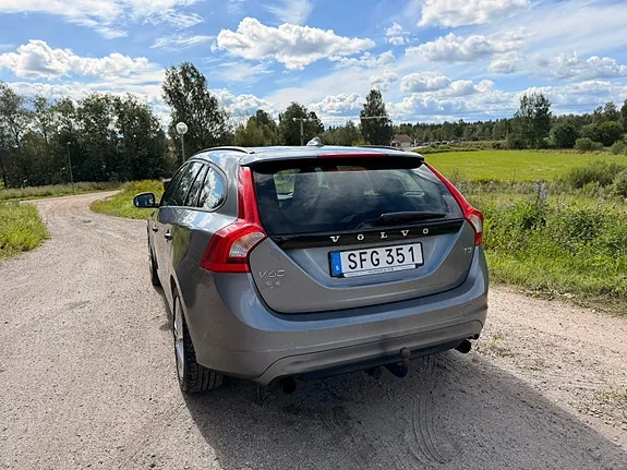 Volvo V60 2017 photo 4