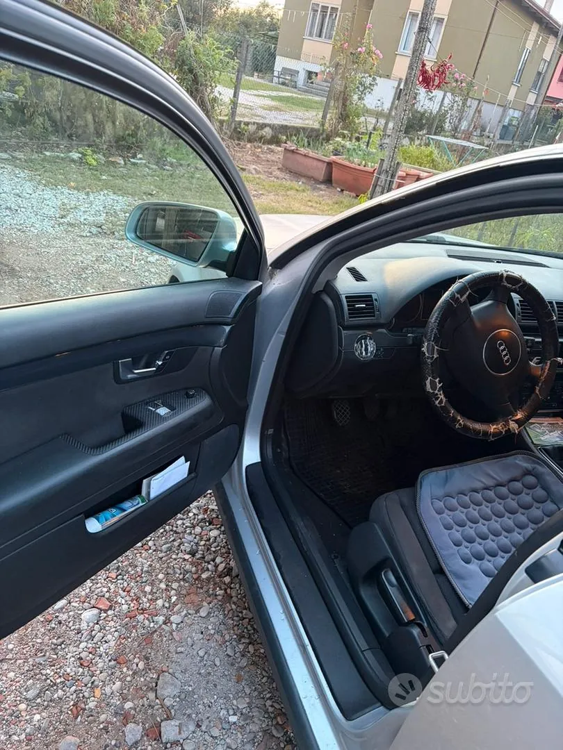 Audi A4 2007 photo 4