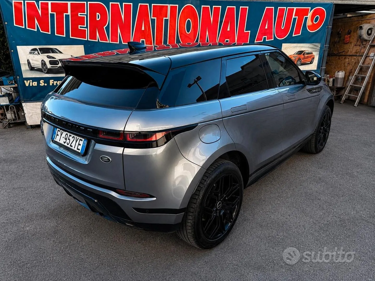 Land Rover Range Rover Evoque 2019 photo 4