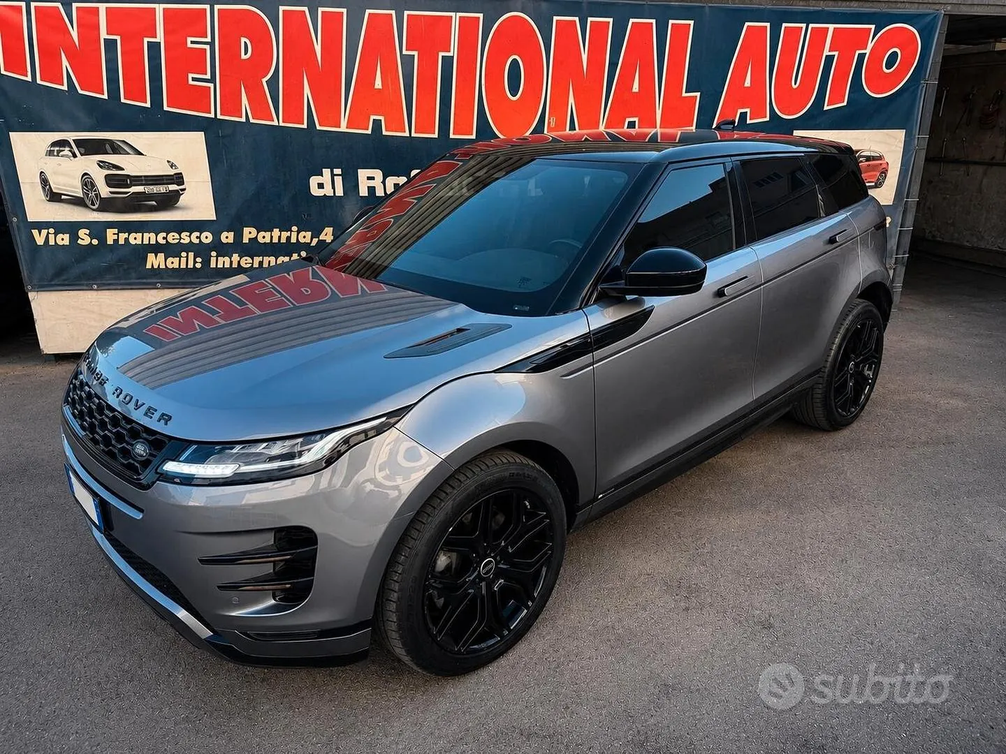 Land Rover Range Rover Evoque 2019 photo 2
