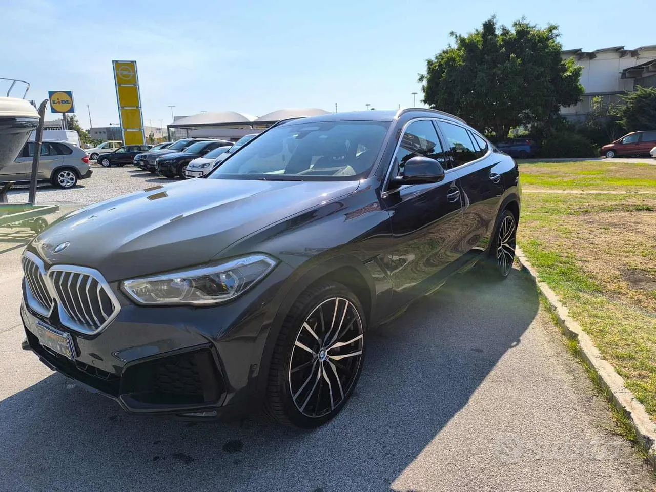 BMW X6 2020 photo 2