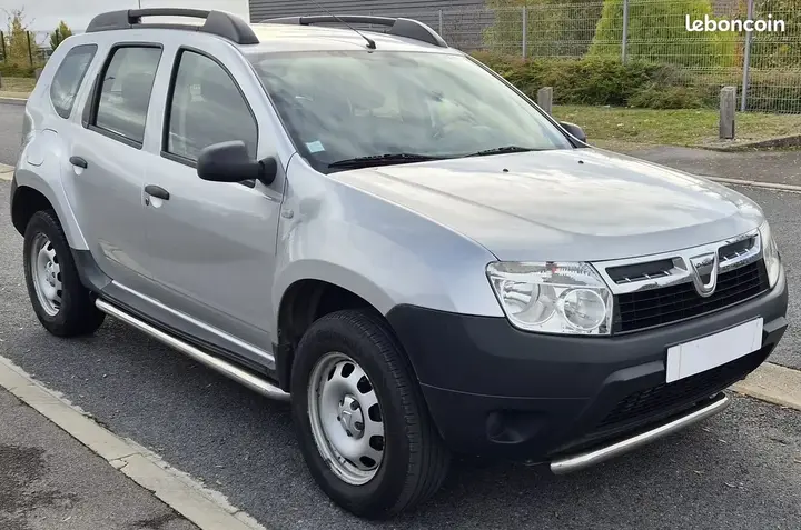 Dacia Duster 2013 photo 3