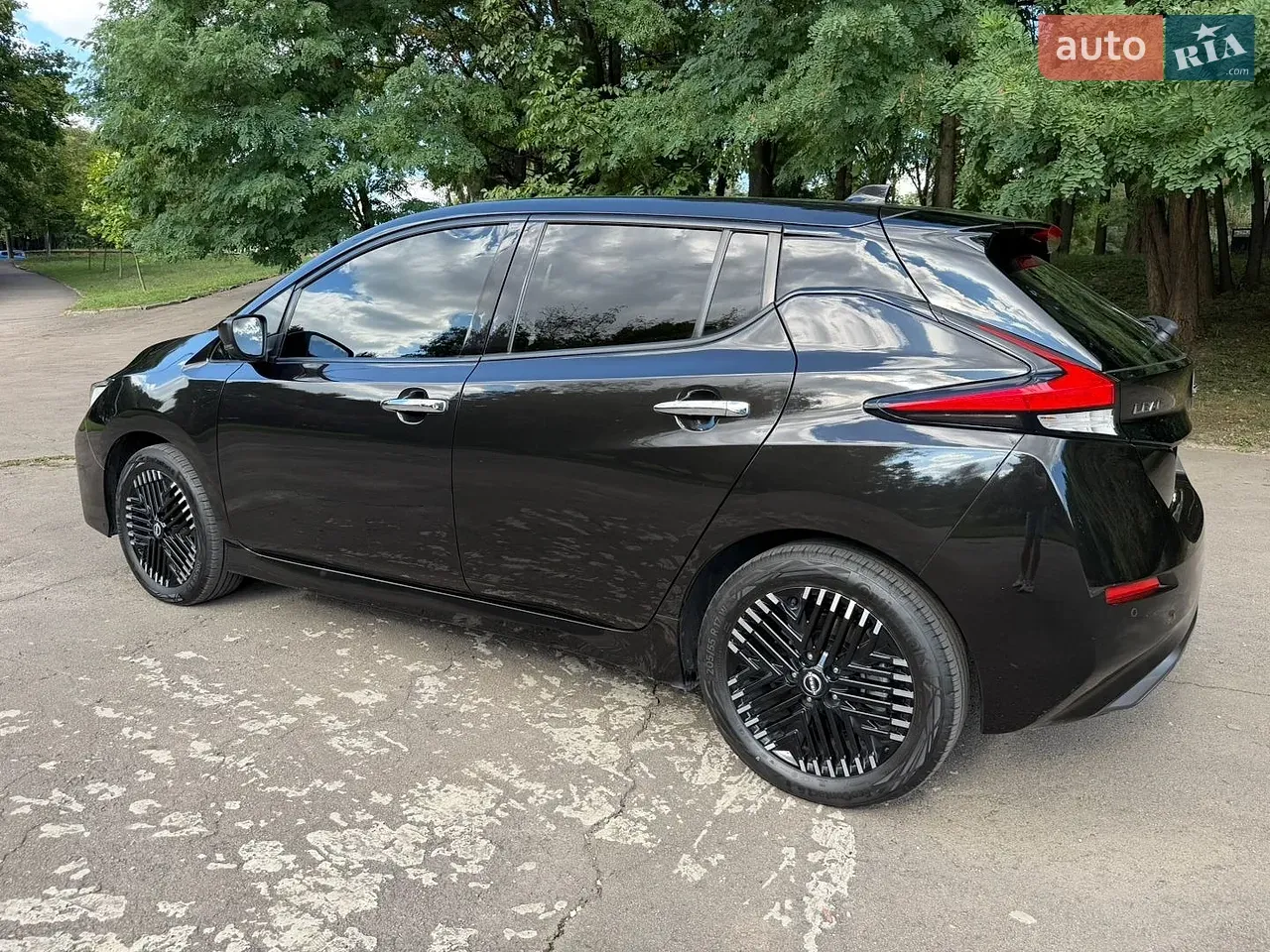 Nissan Leaf 2022 photo 4