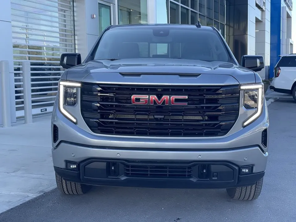 GMC Sierra 1500 2026 photo 2