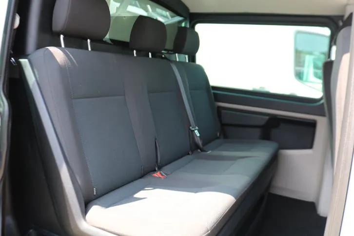 Volkswagen Transporter 2018 photo 3