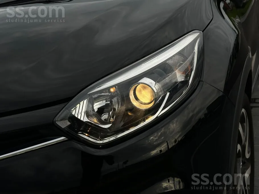 Renault Captur 2016 photo 2