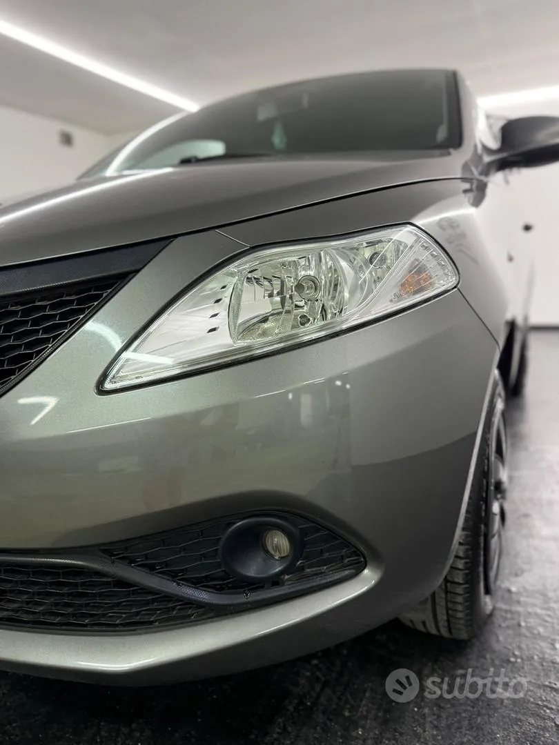 Lancia Ypsilon 2019 photo 4
