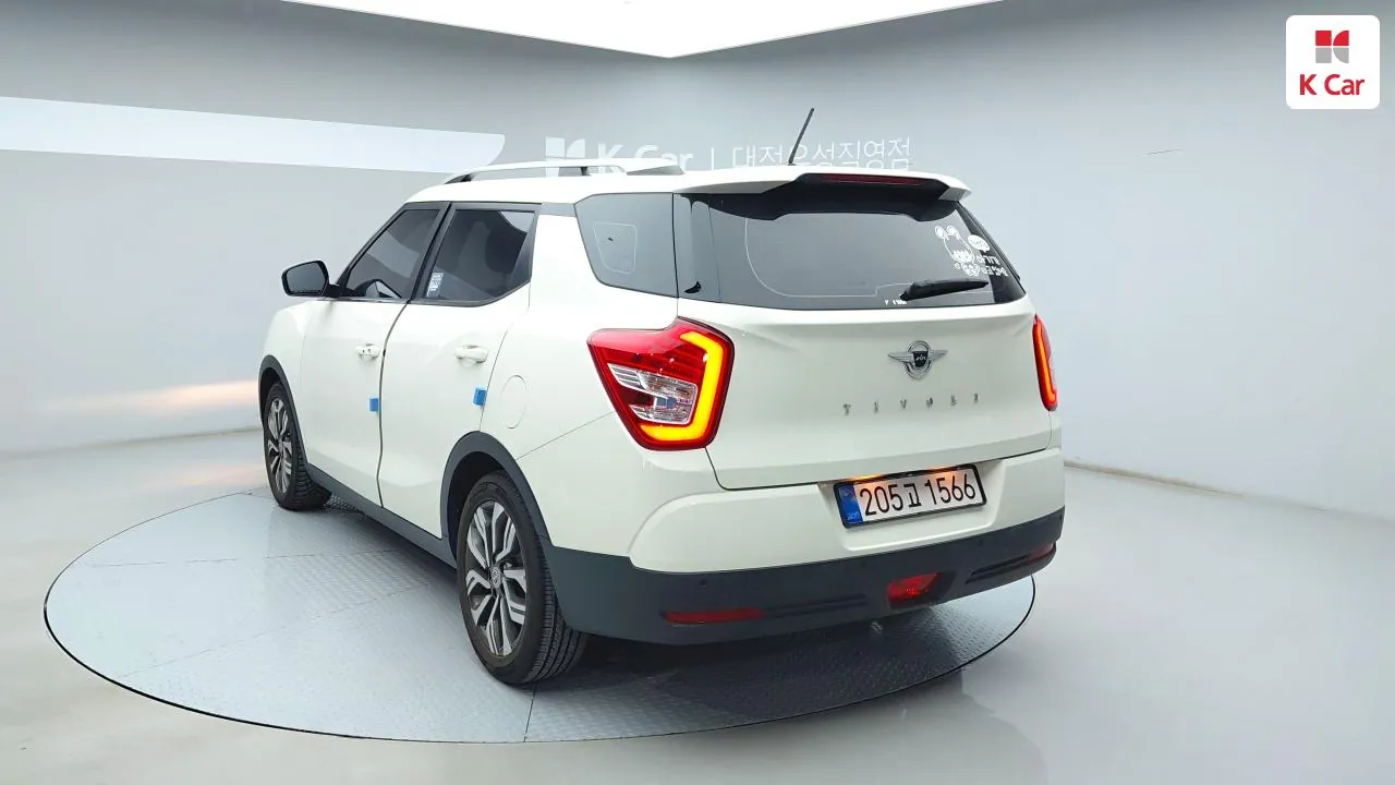 KG Mobility Tivoli Air 2019 photo 4