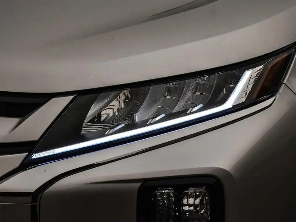 Mitsubishi Rvr 2024 photo 4