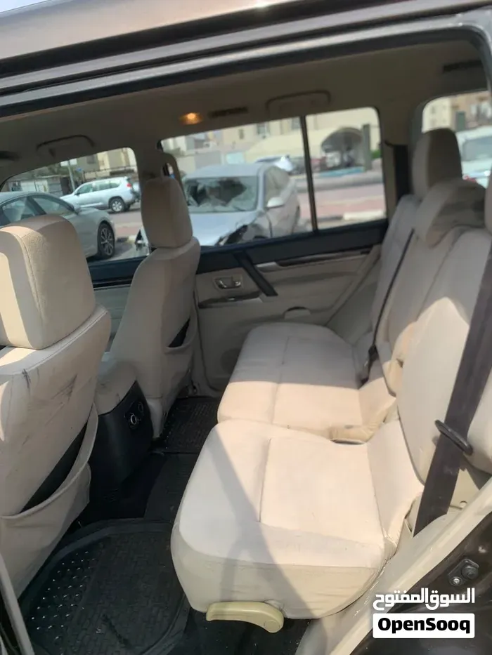Mitsubishi Pajero 2017 photo 3
