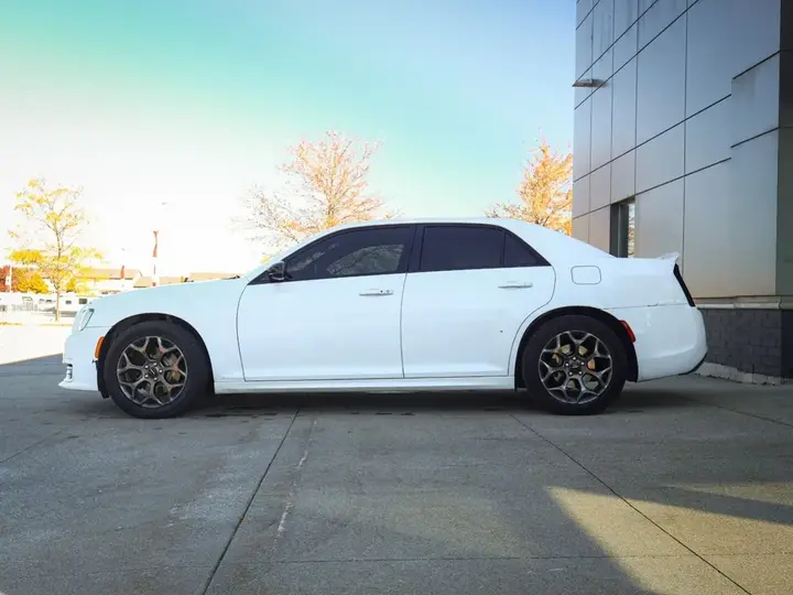 Chrysler 300 2017 photo 4