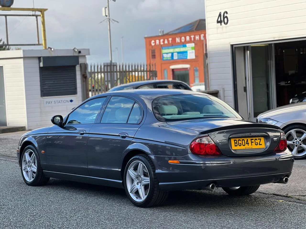 Jaguar S-Type 2004 photo 4