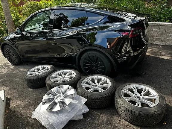 Tesla Model Y 2024 photo 5